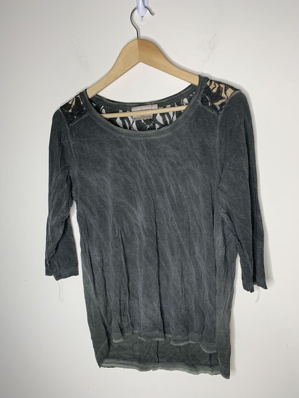 Dantelle Womens Size Large Blouse Oil Dye Lace Back Yoke Tee 3/4 Sleeve Green